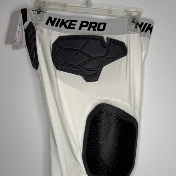 NEW Nike Men's Pro Hyperstrong Football Shorts Padded XL $75 MSRP - Picture 1 of 4